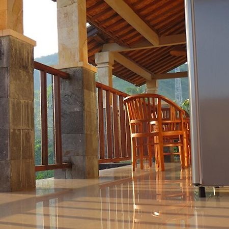 Bali Sari Homestay Амед Номер фото