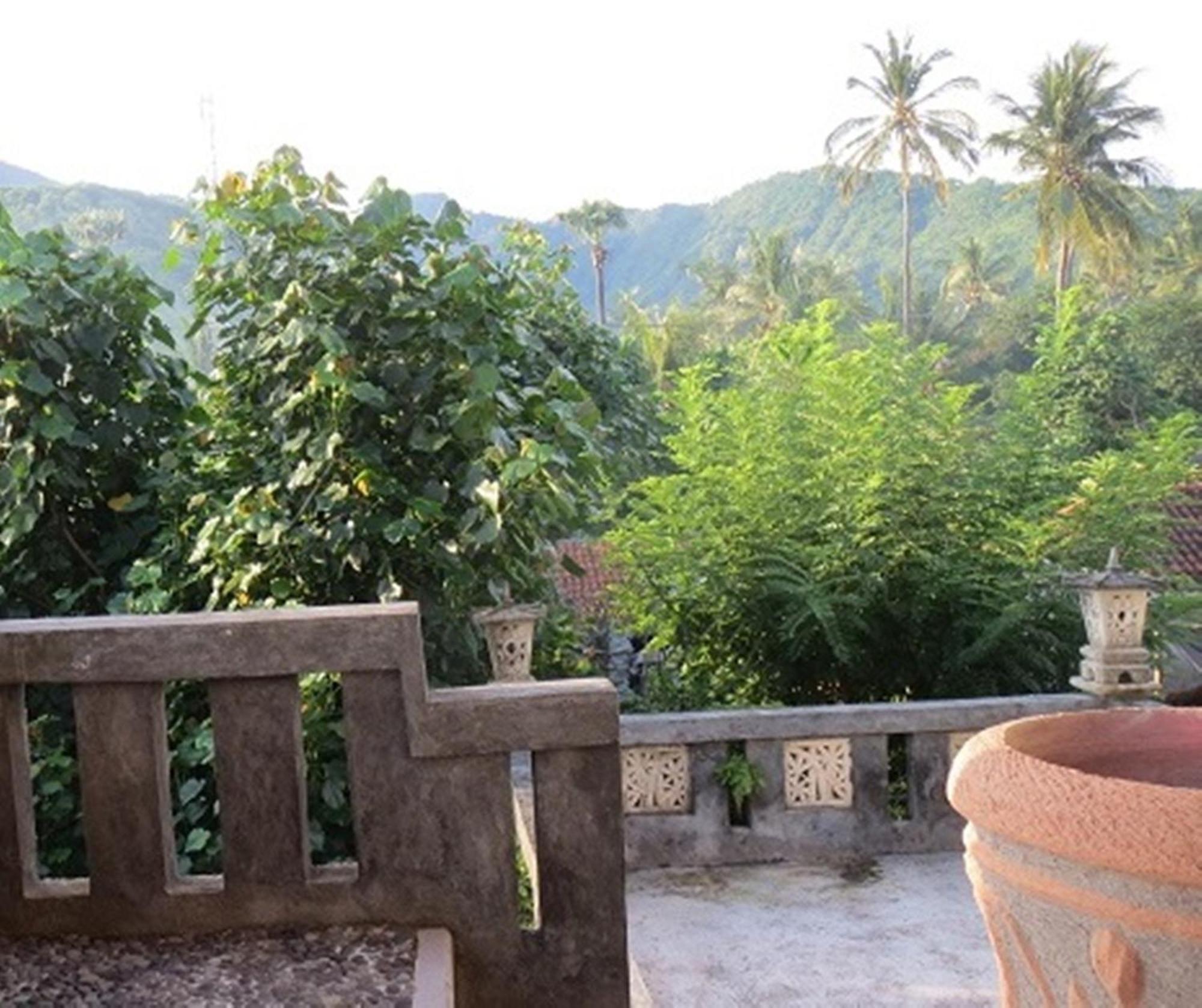 Bali Sari Homestay Амед Номер фото